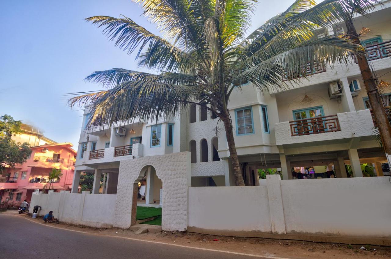 Pajaros Blu Hotel Calangute Exterior photo